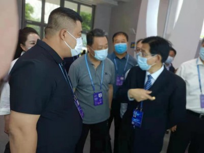 走進西部，洽談未來